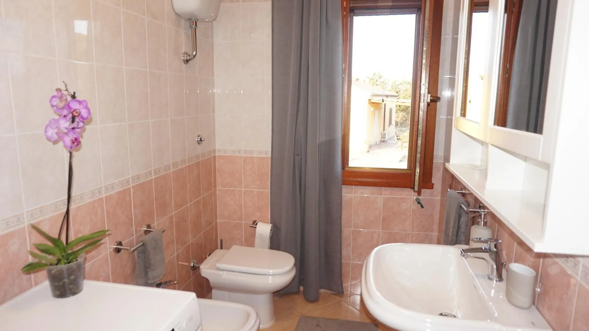 Appartamento Bombarde Natural House Alghero Italia